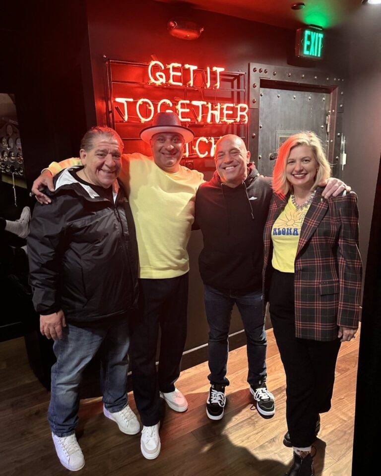Joey Diaz Instagram - Having a great night at The Mothership