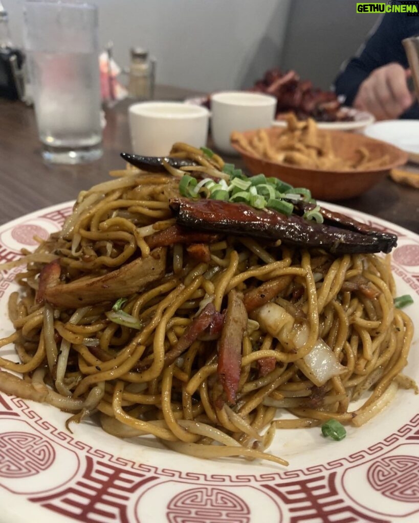 Joey Diaz Instagram - A little Pork Lo Mein from Kings in Freehold….. say hello to Freddy when you go in there…. He’s the Goods!!!!