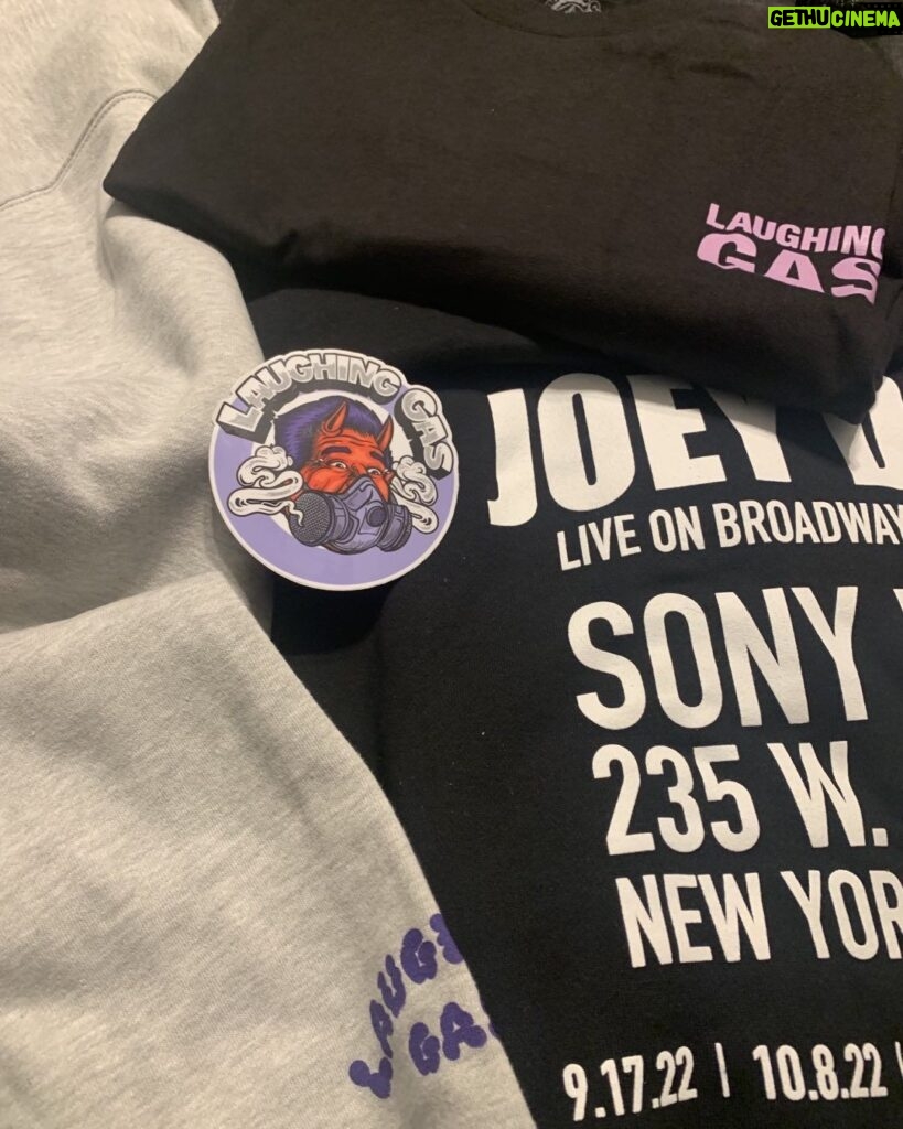 Joey Diaz Instagram - Laughinggas gear is ready for you