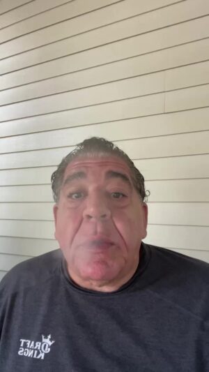 Joey Diaz Instagram - Thursday night Check in….. love ya