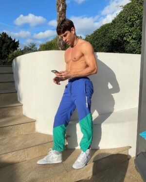 Joey Essex Instagram - I try to dream less, and just make it happen