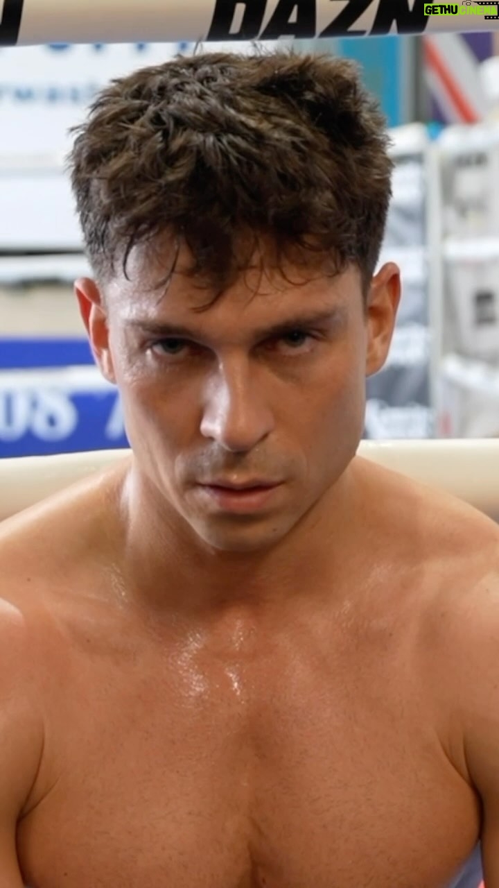 Joey Essex Instagram - Who’s your money on? 💰💰💰 Matchroom Boxing