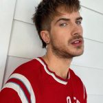 Joey Graceffa Instagram - emo joey is back 😎🤘