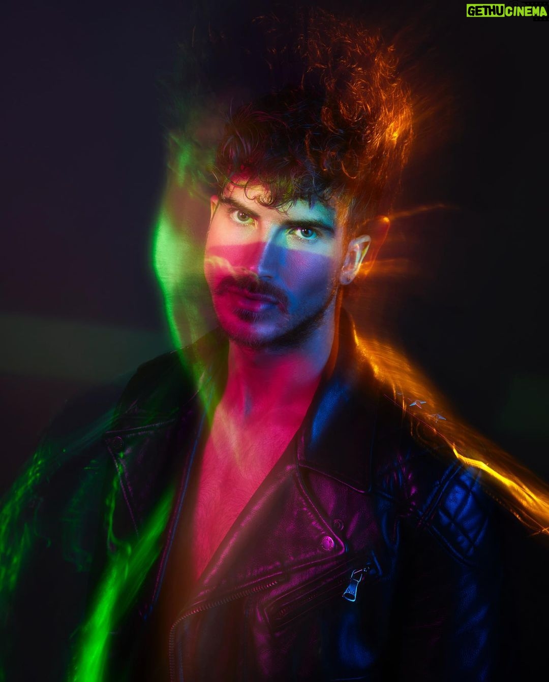 Joey Graceffa Instagram - me after transferring to euphoria high