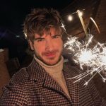Joey Graceffa Instagram - Happy New Year! let’s manifest our 2022 goals below ✨🔮✨