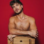 Joey Graceffa Instagram - there’s a new twunk in town 💪🏻 but fr worked really hard the past 30 days and I’m proud of these results. 🥺 link in bio for my body transformation. Thanks for the help @tempo 💪🏼