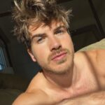 Joey Graceffa Instagram - photo dump of my hair before I do somethin crazy 💇🏻‍♂️ should I get a mullet?