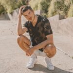 Joey Graceffa Instagram - this is the closest I’ll ever get to the WAP challenge 🤧 (📷: @idccarlos