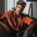 Joey Graceffa Instagram - loosen up my buttons 😏