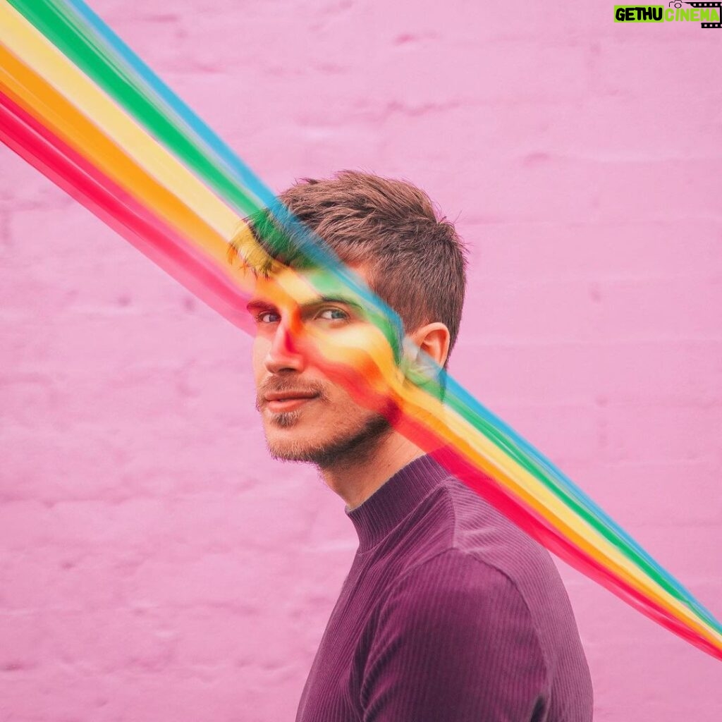 Joey Graceffa Instagram - not to be gay but I really love being gay 🌈 happy pride!! 📸 @escapingyouth Let’s make the comment section a rainbow ❤️🧡💛💚💙💜