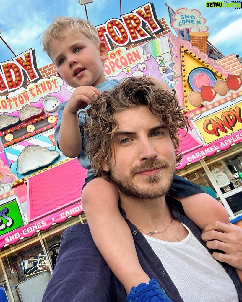 Joey Graceffa Instagram - had to return to Everlock to save my nephew 🤭🎟️🤡
