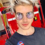 Joey Graceffa Instagram - Guess who just voted to save America? 🇺🇸☑️💁