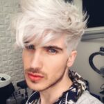 Joey Graceffa Instagram - Jack Frost could never ❄️ Thank you @guy_tang for making me a frost prince🤴🏼I dare you to only comment white emojis! 🌨⛄️