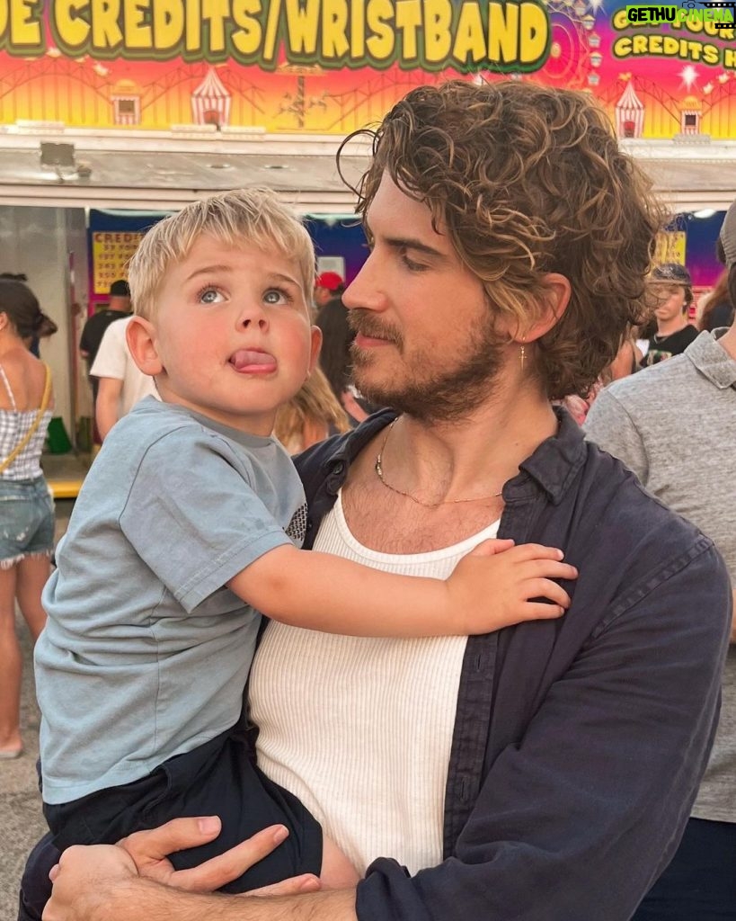 Joey Graceffa Instagram - had to return to Everlock to save my nephew 🤭🎟️🤡