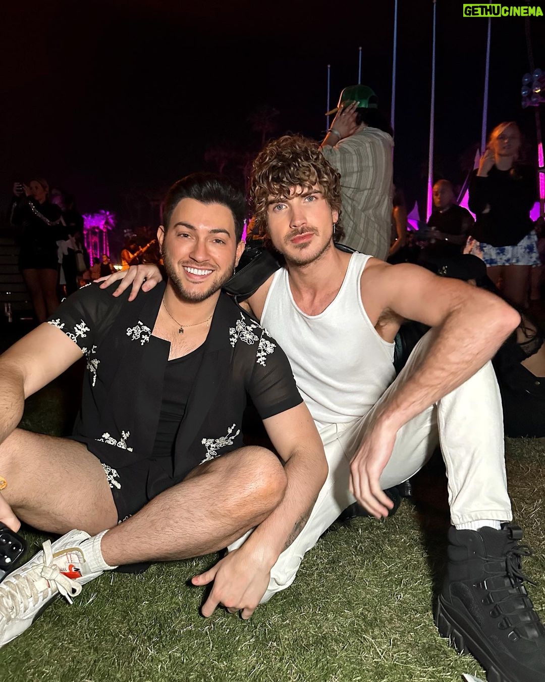 Joey Graceffa Instagram - we’ve come a long way from this guy needing to stay 50 feet away from me at coachella