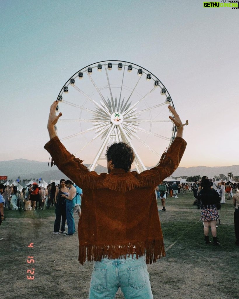 Joey Graceffa Instagram - warning: don’t zoom in on the Coachella ferris wheel if you know what I mean 🫣👅🍭