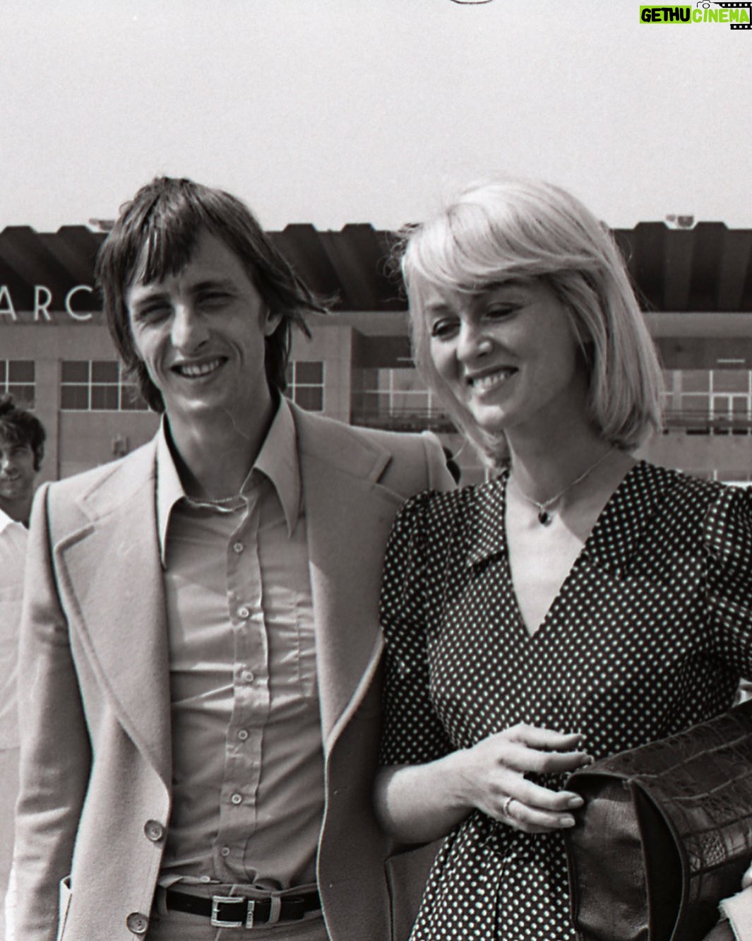 Johan Cruijff - 1.3 Million Likes - 13 August 1973, the day @johancruyff was signed
50 anys del fitxatge de Johan Cruyff com a jugador del Barça
50 años del fichaje de Cruyff
