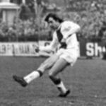 Johan Cruijff Instagram - Enjoy this one from Johan! Happy new year! #CruyffLegacy #tbt