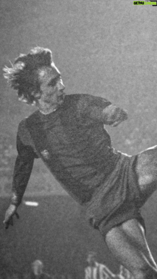 Johan Cruijff Instagram - 🔙 #OTD in 1973, Johan's Phantom Goal! 👻 #CruyffLegacy Camp Nou