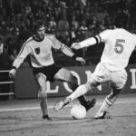 Johan Cruijff Instagram – We think about you Johan. Especially today. 🧡

76 years ago the world met @johancruyff. 1️⃣4️⃣

#NothingLikeOranje #CruyffLegacy 14