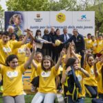 Johan Cruijff Instagram - 🆕 The Cruyff Foundation opened today a new Cruyff Court in Constantí (Spain), a new space for social transformation through sports! 👊🏼 #CruyffLegacy Constantí, Cataluna, Spain