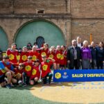 Johan Cruijff Instagram - Great day to celebrate @johancruyff's social legacy! 💛 Twenty years with Barça Foundation and together we continue what Johan started. Go out and enjoy! 👊🏼 .. Gran día para celebrar el legado social de Johan Cruyff! 💛 Veinte años de la mano de la @fundaciofcb y juntos continuamos lo que Johan comenzó. ¡Salid y disfrutad! 👊🏼 .. .. #CruyffLegacy Escola Especialitzada la Sagrera