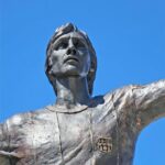 Johan Cruijff Instagram – 🔙 #TBT to remember Johan at @fcbarcelona in the week that the countdown to Barça’s 125th anniversary has just begun.
Happy 124th Anniversary, @fcbarcelona. 🎂
#CruyffLegacy FC Barcelona