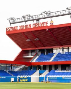 Johan Cruijff Instagram - 🔙 #TBT to remember Johan at @fcbarcelona in the week that the countdown to Barça's 125th anniversary has just begun. Happy 124th Anniversary, @fcbarcelona. 🎂 #CruyffLegacy FC Barcelona
