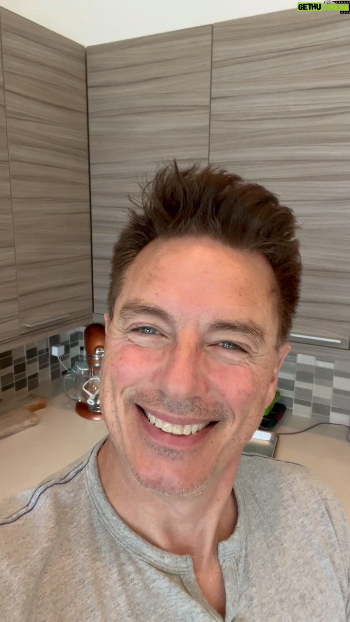 John Barrowman Instagram - Baking with Barrowman this morning. How do you say it?? Scones. First way like me or second way? Can’t wait to pull these out of my oven. Then the question is jam before cream or cream before jam? Full video on My @tiktok . #baking #lgbtq #lgbtqia🏳️🌈 #palmsprings #husband #life #trending #trendingreels #superbowl #change #jam #clottedcream #tea #treats