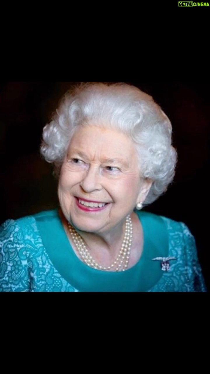 John Barrowman Instagram - Thank you Ma’am #queenelizabeth John Barrowman M.B.E Palm Springs, California