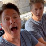 John Barrowman Instagram - We are off to eat fresh Oysters. @scottmale #iamoutbound🏳️‍🌈 #lgbtqia #travel #husband #croatia @outbound_travel Music: melody Pure Imagination from Charlie and The Chocolate Factory 𝐃𝐔𝐁𝐑𝐎𝐕𝐍𝐈𝐊 𝐎𝐋𝐃 𝐓𝐎𝐖𝐍
