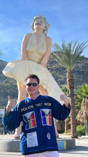 John Barrowman Instagram - PROTECT OUR MARILYN
It’s @palmspringspride have a look at my post and see what gives me pride! Join us tomorrow as @scottmale and I will be #26 riding in a Pink Cadillac representing #pom @protectourmarilyn 
Keep the Marilyn Monroe statue where she is!
.
#pride #lgbtqia #lgbtqiaplus #palmsprings @palmspringspd #palmspringspride #loveislove #husband #whovian #torchwood #arrow #potectourmarilyn #crema