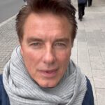 John Barrowman Instagram - There are New Ways To Dream, down a Frenzied Blvd. I am off to see @sunsetblvdmusical tonight. @andrewlloydwebber . #musical #theatre #westend #movies #sunsetblvd #stage