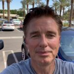 John Barrowman Instagram - Hey everyone heading to Huntington West Virginia to @huntingtoncomiccon Unfortunately, I hate to do this at the last minute but I’m going to have to cancel as my mother was rushed into the hospital last night and she is not very well. I think it’s only right that I stay with my family at this time. I want you to still have fun and spread the lgbtqia+ love and con love all over the convention. Hopefully I’ll see you next time. Lots of love JB Palm Springs, California
