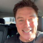 John Barrowman Instagram - Another great day at @wasummercon see you all Sunday for the final day. @jefferoni14 They are not his pants. #fanfamily #military #confamily #lgbtqia #pride #love #funnyvideos #tacoma