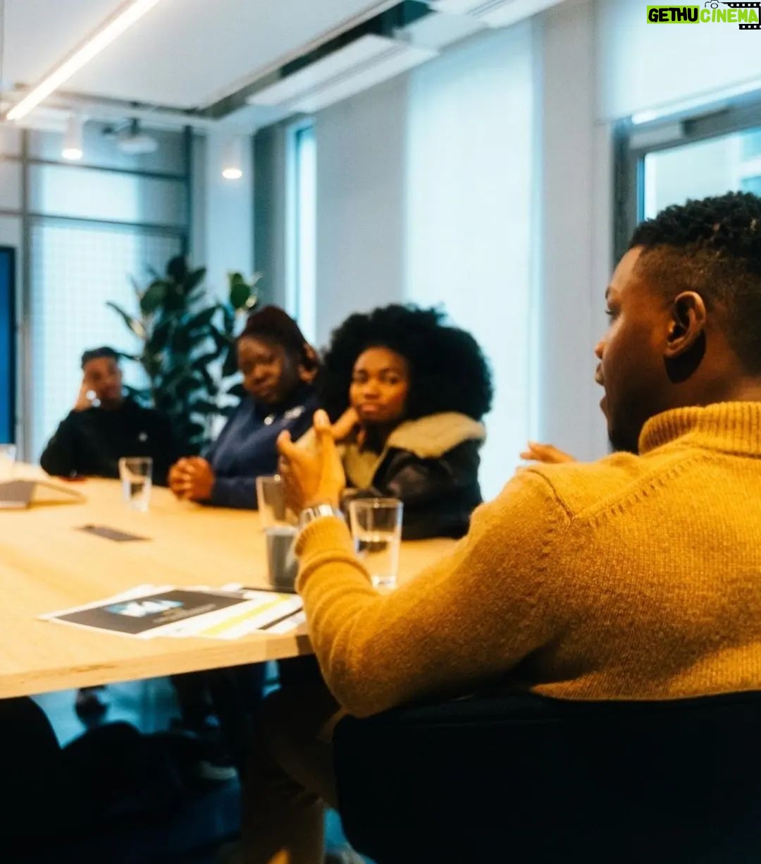 John Boyega Instagram - Nothing Is more fulfilling than this! Young black filmmakers being given the opportunity to create and grow. Forever proud of you guys and I'm happy to be a part of your journey. A dream manifested ! ❤️ @adefemzo @lkm.films @shotbylorraine @kaylenfrancis @kemianna_ 📷: @lifeofteej