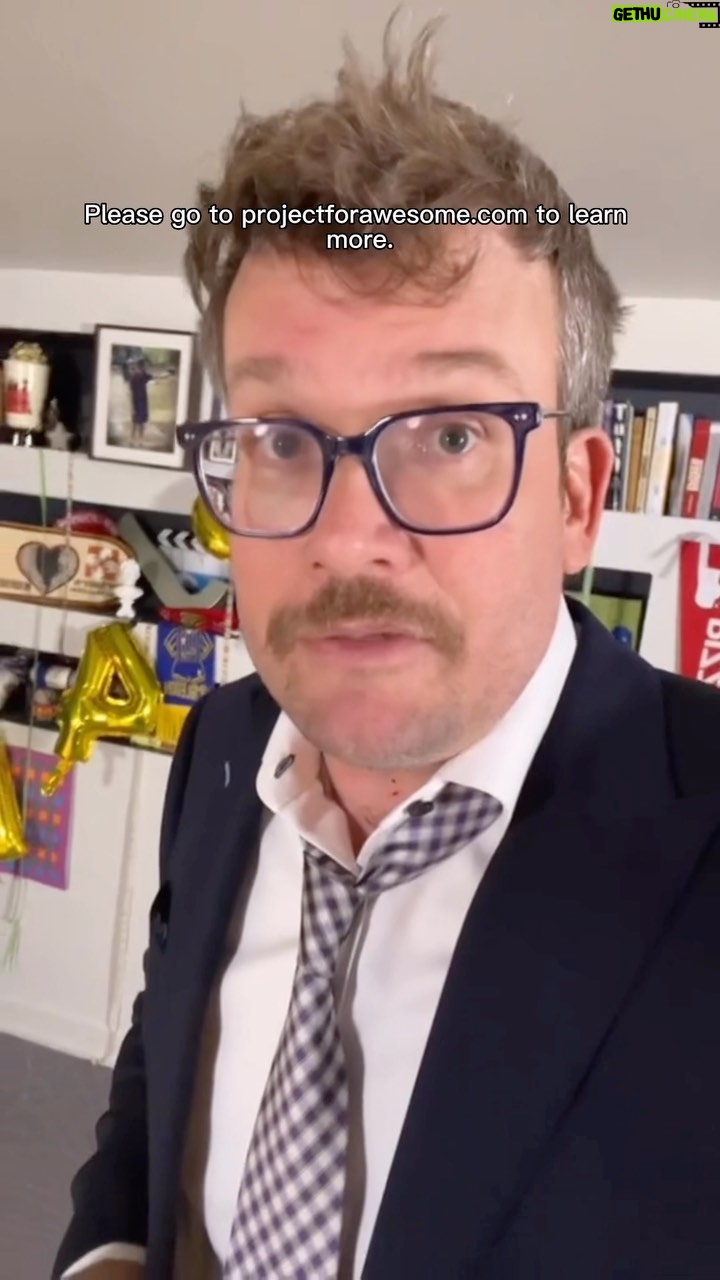 John Green Instagram - The Project for Awesome is happening NOW! Link in my bio, or go to projectforawesome.com.