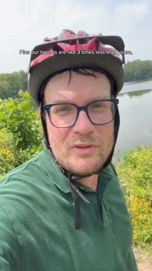 John Green Instagram - A spirited defense of Indiana - specifically
Indianapolis, a great city of abundant beauty.
#indiana #indianapolis