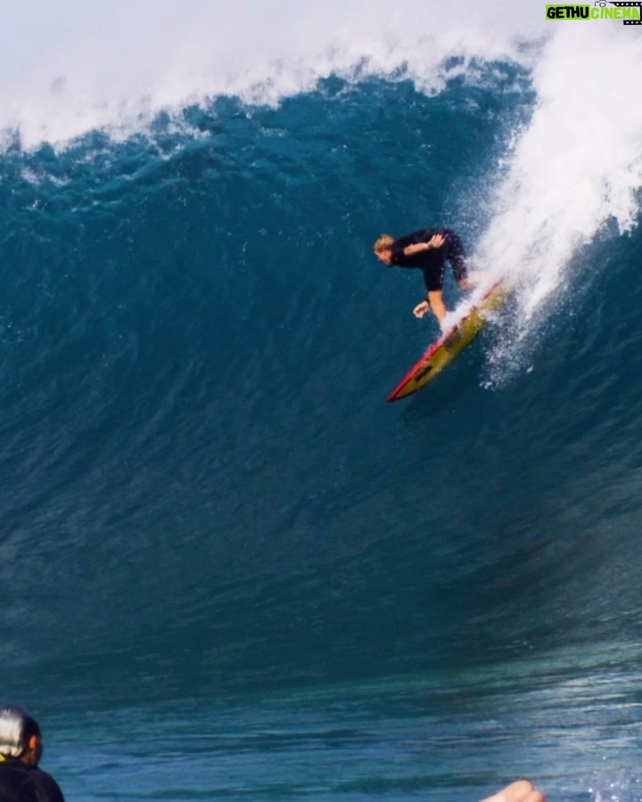 John John Florence Instagram - Pretty stoked to surf Pipe after a couple months on the road! - @parallelsea