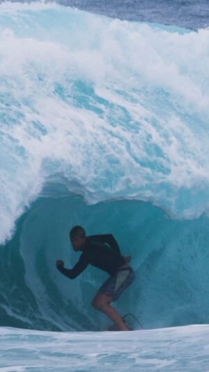 John John Florence Instagram - While we wait for Pipe