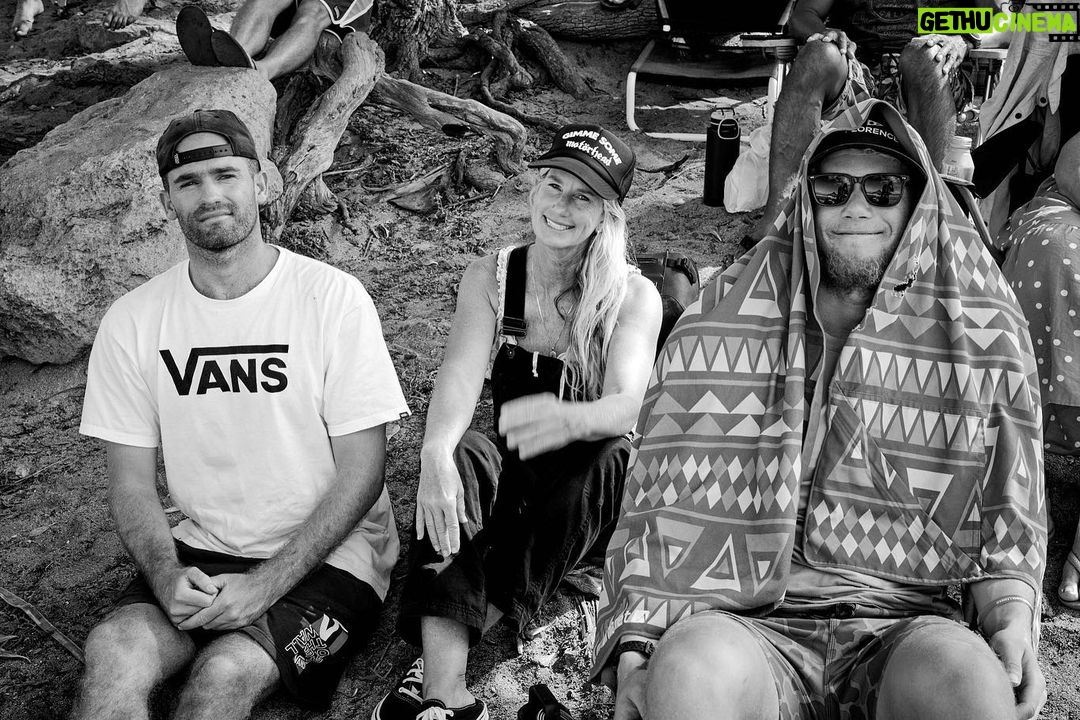 John John Florence Instagram - Haleiwa is always a special event for me, whatever the result is. I’ve been competing here since I was a kid, having long beach days running in and out of heats. An event at home and at one of my favorite waves is such a great way to start the Winter season. This was my first event back since G-Land, felt good to be back in a jersey. I’m happy, healthy, and excited for the tour season ahead. Thank you to everyone who supports me, especially my family. Winning is the bonus on top of it all! Congratulations to @sophie__mcculloch for a clutch performance to qualify for the tour! Excited to see you compete next year. Also, congrats to @bettylou.sakura.johnson @kanoaigarashi on a great event. See you all at Pipe! @artofoto 📷