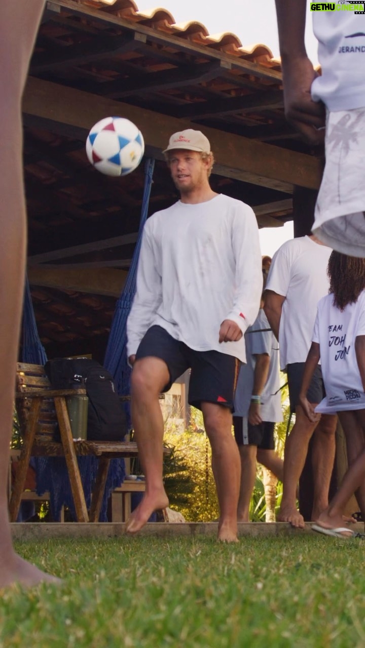 John John Florence Instagram - On our last trip to Brazil we spent a day surfing and playing soccer with a group of kids from @favelaradical It was awesome to see how stoked they were to just spend the whole day in the water learning to surf. It was a really good reminder for me at that point in the year. We are so lucky to do what we do as surfers. Thank you @machupicchu.energy for having us. It was awesome to see first hand the opportunities you are giving these kids π€ Link to the full video in bio