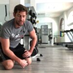 John Krasinski Instagram - Ok, so first vid over a minute. I’m 92 years old. Let’s try this again. Challenged by @prattprattpratt to do 25 push-ups for a great cause called MVP. #MergingVetsandPlayers check it out and donate at www.vetsandplayers.org @therock and @ChrisEvans you’re up!