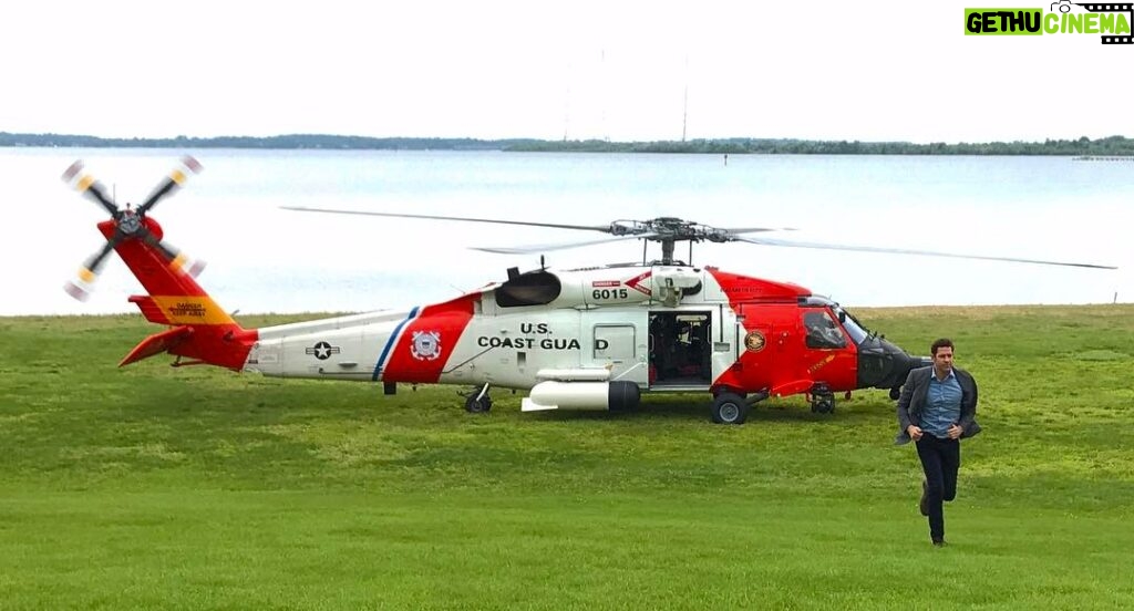 John Krasinski Instagram - What a day today with my good buddies in the @uscg ! Thanks for the ride!! #JackRyan in DC!