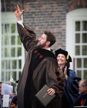 John Krasinski Instagram - Alright, that’s it, enough is enough.  All you graduates of 2020?  After all those long hours you’ve put in.  All the hard work you’ve put in.... we’re throwin some caps!!! This week! I’m there with tassels on!  #SGNgraduation !!!