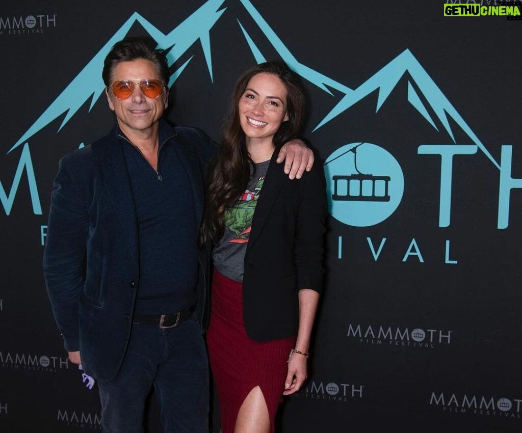 John Stamos Instagram - Absolutely love those moments when I get to play the role of “arm candy” and just stand by my incredible wife, @Caitlinskybound especially at cool events like the @mammothfilmfestival. Seeing her shine with her movie, @invisibleraptormovie, I couldn’t be prouder of my amazing wife. Supporting her in these moments is an honor I cherish deeply. Can’t wait for you all to see this very funny film. Great work @lordmikecapes