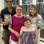 John Stamos Instagram - Head to @amazon and grab a copy of my dear friend @domiput’s new book “Find Yourself In You”. Forword by yours truly. She’s a rockstar. Love you Domi! ❤️