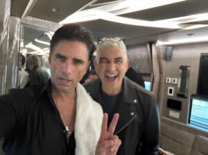 John Stamos Instagram - Hanging with my old buddy, Dave Grohl. Epic day. Crowd was wild. Thank you for having us @seahearnow! @hurleyhurley - your 📸work is stunning ! Check him out.  Also old pal, @kevinmazur.  LOVE @talldaddy90210 and @gibsonguitar - best tubs, @ludwigdrumshq