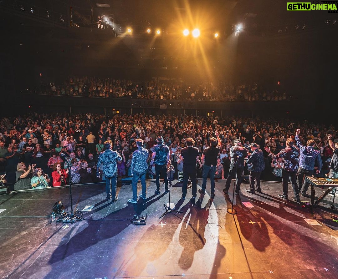 John Stamos Instagram - A.C last night, SOLD OUT, P.A tonight SOLD OUT - and tomorrow @seahearnow SO I guess America really needs America’s band @thebeachboys Excellent pictures by @hurleyhurley Thanks brother. Xoxox