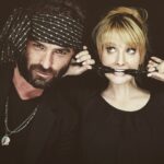 Johnny Galecki Instagram - Happy birthday to @themelissarauch An immense talent and an even bigger heart. Love you, Soul Sista. #funwithscarves